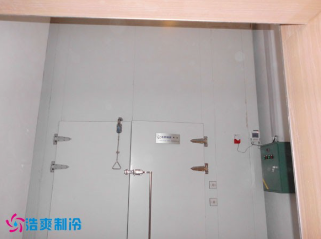 安裝一個滿足認(rèn)證標(biāo)準(zhǔn)的血清樣品冷凍庫需要多少錢？